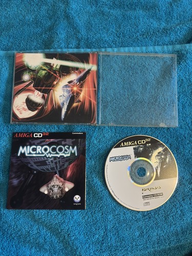 Commodore amiga cd32 - commodore,