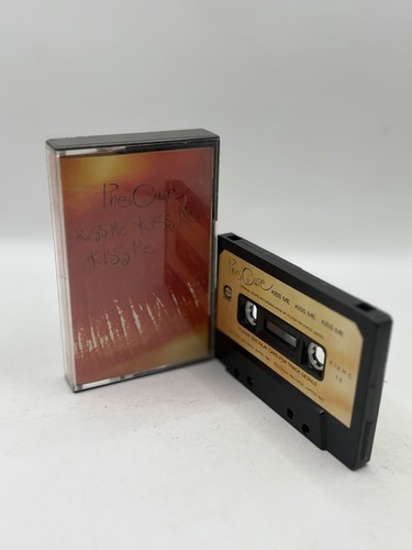 The cure kiss - -,
