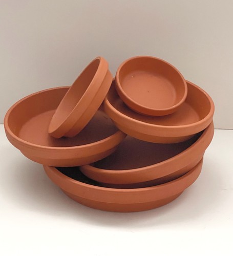 Round traditional terracotta - traditional,