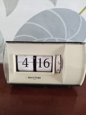 Retro 16505 flip top mantle desk alarm mid century clock flip numbers.     