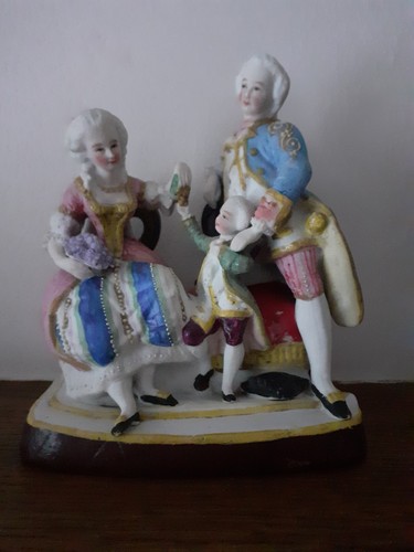 Antique continental bisque - antique,
