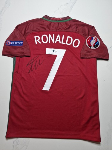 Cristiano ronaldo signed - cristiano,