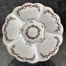 Royal Worcester  Holly Ribbons