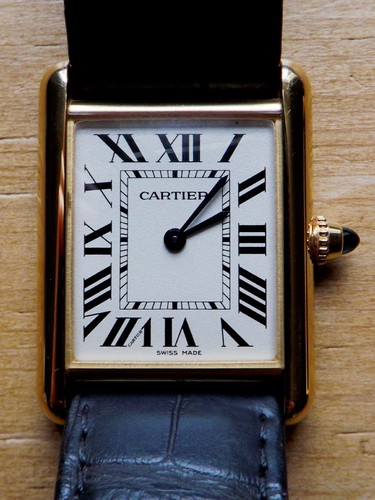 Tank louis cartier medium 18k - cartier,