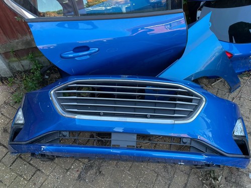 Ford focus titanium front - titanium,