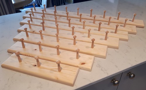 Shaker peg rail - peg, rail.