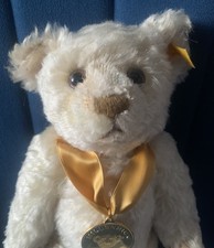 Steiff Boxed Millennium Bear
