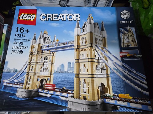 Lego creator tower - creator:,
