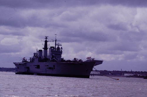 1998 hms invincible shipping - hms,
