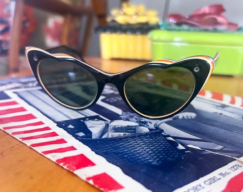 Vintage cat eye sunglasses - cat,