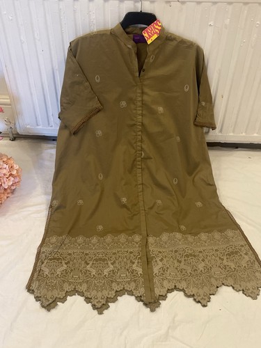 Brand new sana - brand, lawn