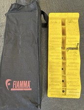 2 Pack Fiamma Levelling Blocks VGC