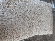 Vintage Bobbin lace ivory Throw Pillow - Taffeta Fabric