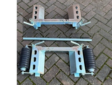 2 x SELF-JACKING FOLDING