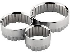 Brand New Kitchen Craft Round Plain Pastry Cutters With Metal and Round Shape 