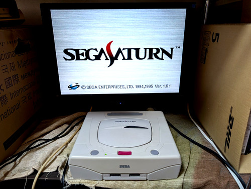 Sega saturn white console - sega,