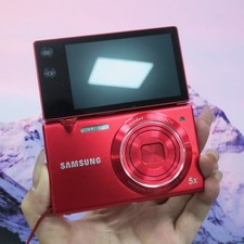 Samsung MV800 16.1MP Compact