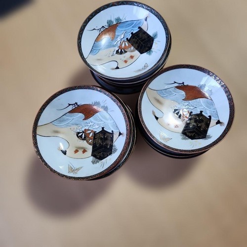 Kutani ware pottery - 30, plates