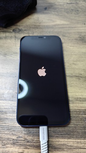 Iphone 64gb unlocked blue - 12,