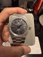 Nivada Grenchen F77 Stainless