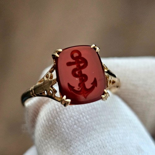 Antique 9ct gold - antique, carnelian