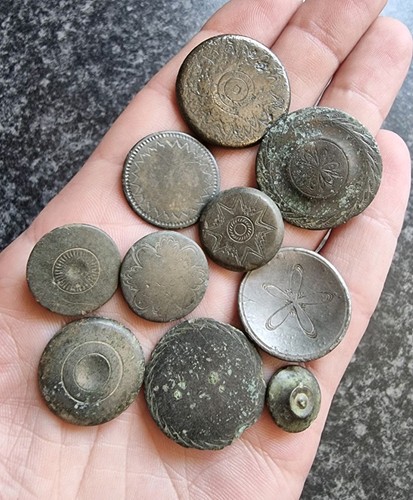 Antique georgian buttons - antique,