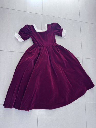 Children dresses and long - dresses,