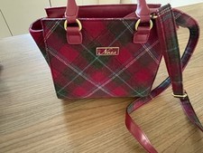 Ness hand bag with shoulder