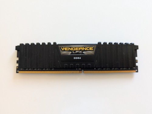 8gb corsair vengeance - 8gb,