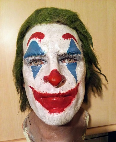 The joker joaquin phoenix - joker,