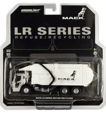 Greenlight 1/64th Scale Mack