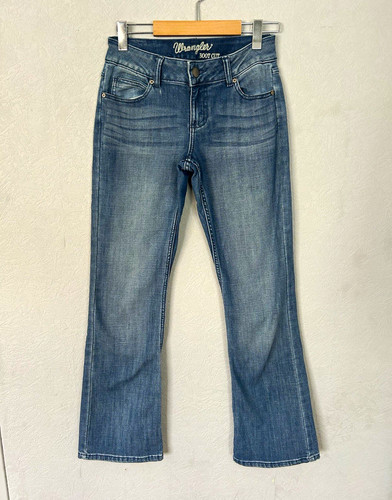 Women wrangler bootcut - women’s,
