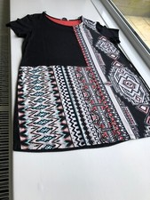 TU SAINSBURYS LADIES DRESS SIZE 18 BLACK WITH WHITE AND ORANGE AZTEC DESIGN