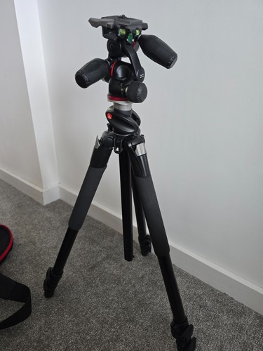 Manfrotto 500 aluminum tripod - 500,