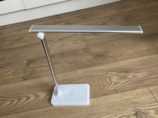 LED Desk Lamp with Wireless