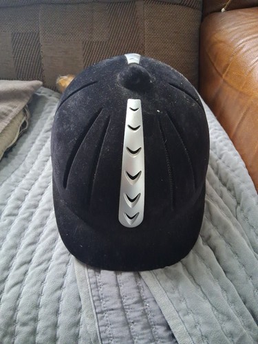 Cavallo black horse riding - cavallo,