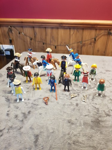 Vintage playmobile cowboys - playmobile,
