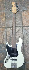 Sire Marcus Miller V3 Left Handed 5-String Bass with gigbag