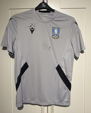 Player Match Worn And Signed