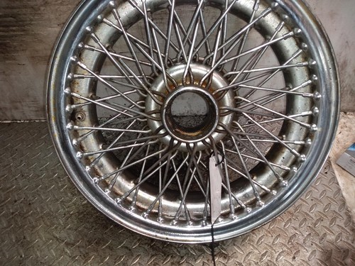 Triumph tr5 wire wheel - wire, wwc515