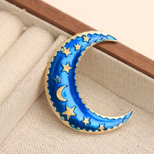 Luxurious Gold Tone Diamante