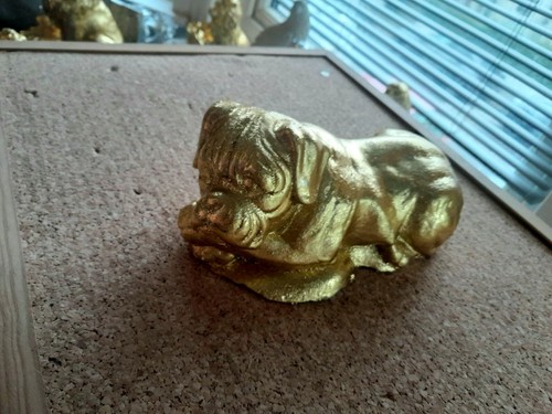 Hand gold gilded laying boxer - hand,
