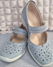 Hotter 'Ruby' Light Blue