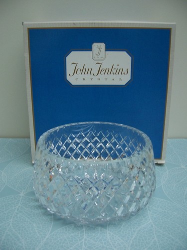Vintage hand cut - hand, crystal