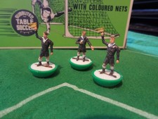 HW SUBBUTEO FOOTBALL  SET C107 REFEREE AND TWO LINESMEN SET