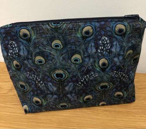 Liberty fabric make bag - make,