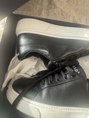 Prada milano black leather - prada,