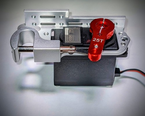 Servo vehicle throw device - rc,