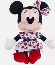 Brand new with tags Disney Posh Paws Disney 10-inch I love Minnie Rose Soft toy