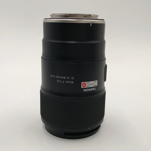 Tamron 90mm di - f/2.8, macro